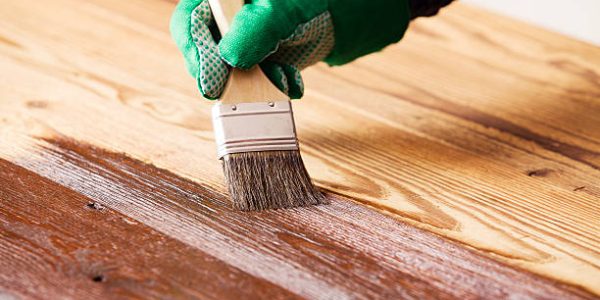 Painting and wood maintenance oil-wax Painting and wood maintenance oil-wax